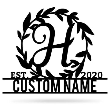 RealSteel Personalized Monogram Metal Wall Art with Decorative Wreath – Custom Family Name Sign | Farmhouse Front Door & Home Décor | Wedding, Anniversary & Housewarming Gift | Indoor/Outdoor | Made in USA