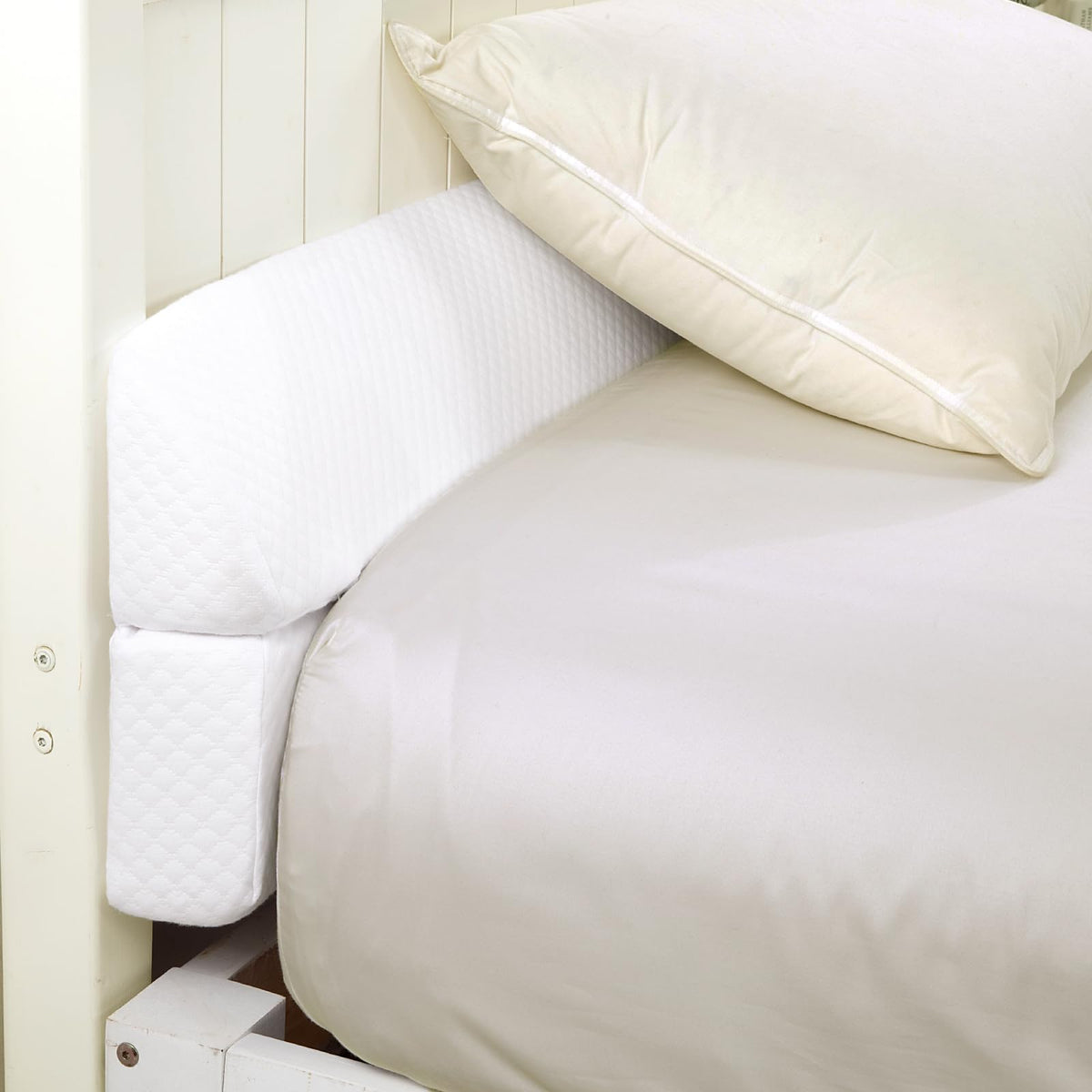 Bed Pillows & Positioners