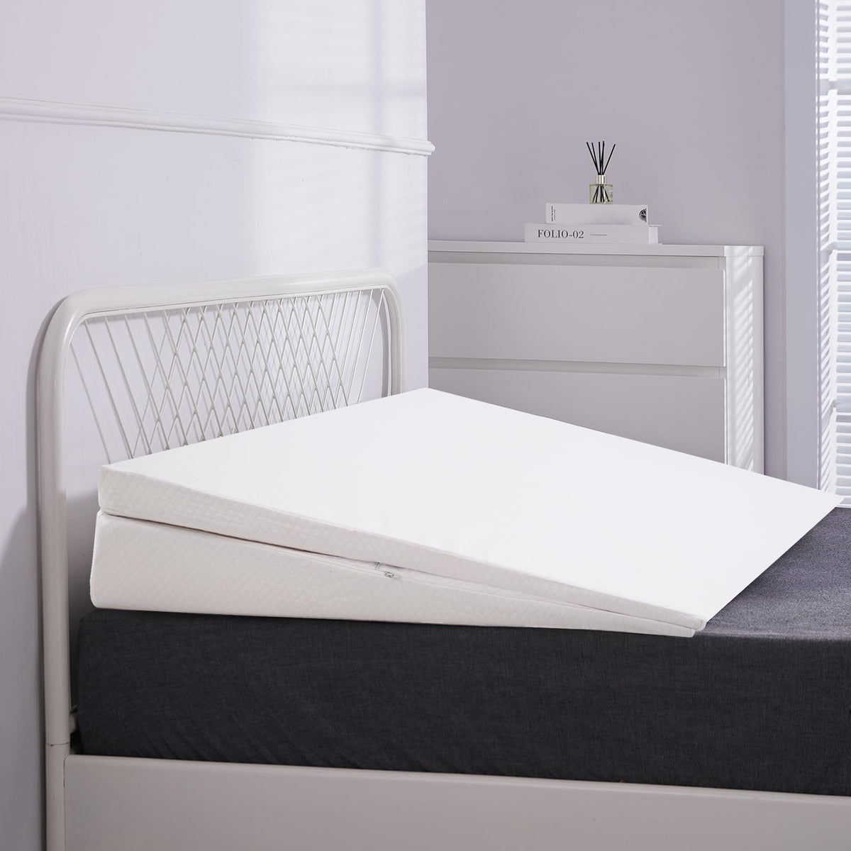 Bed Pillows & Positioners