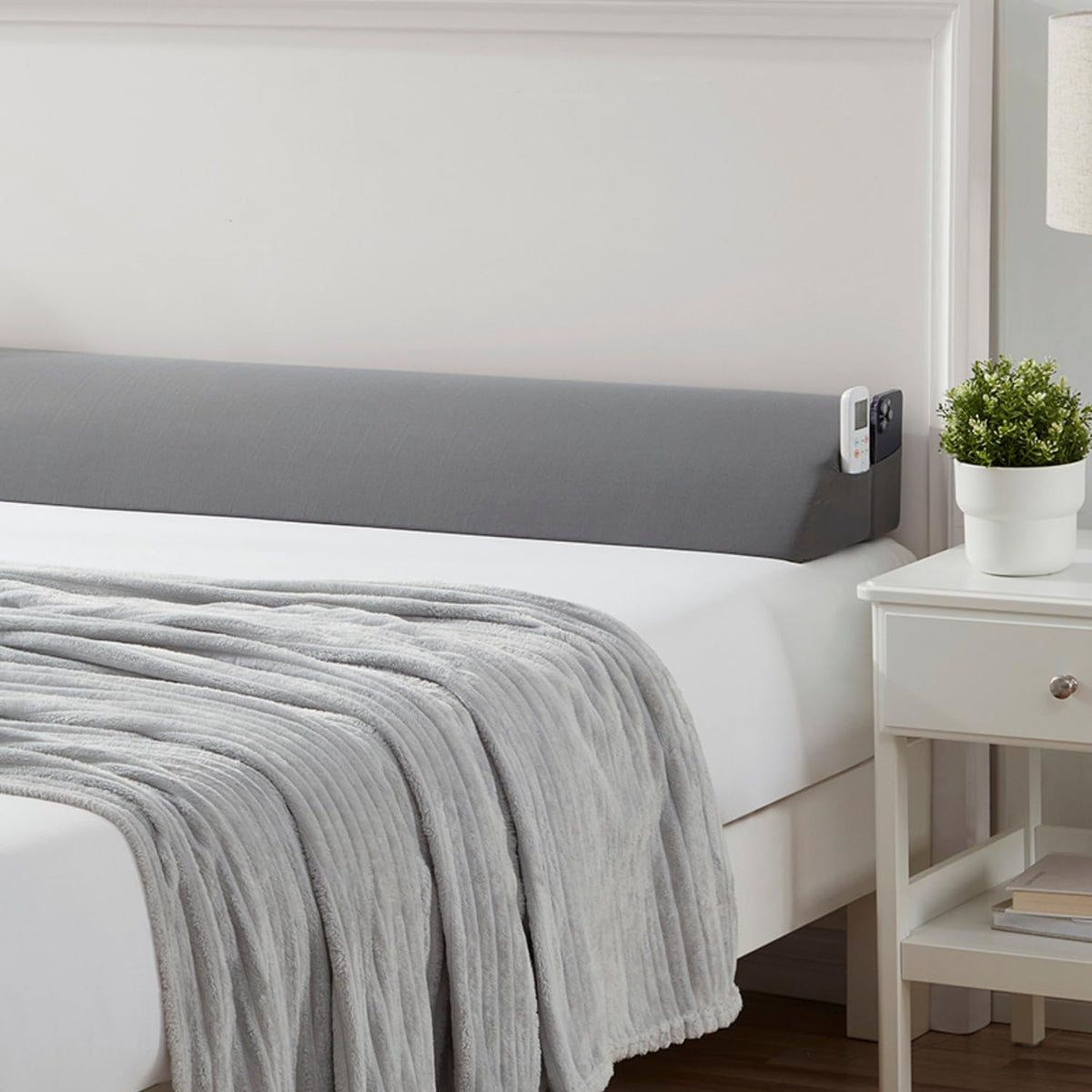 Bed Pillows & Positioners