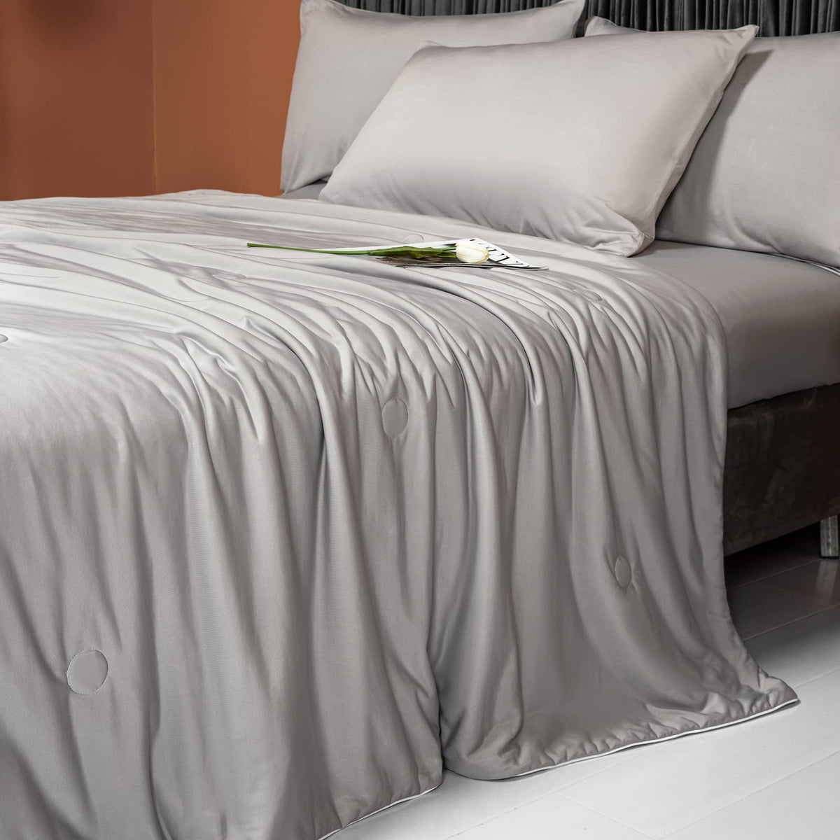 Bedding Comforters