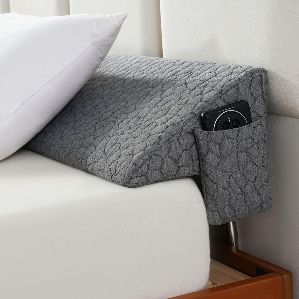 Bed Pillows & Positioners