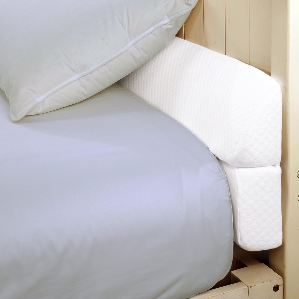 Bed Pillows & Positioners