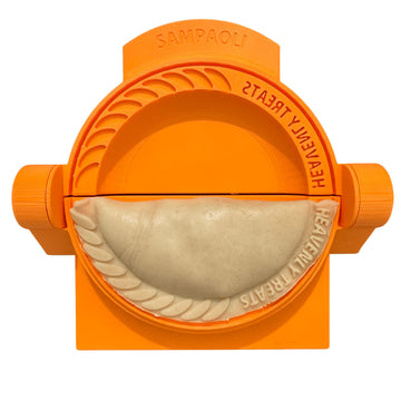 Unbreakable Empanada Maker Press – Custom Logo Name (Text) – Sizes 4.7 to 7 in (11.9 to 17.8 cm) – Dumpling, Pierogi, Samosa & Tortilla Sealer – Made in USA