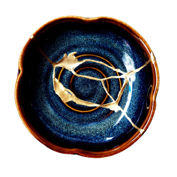 Kintsugi Ceramic Small Dish - Deep Ocean Reactive Glaze Trinket, Wabi-Sabi Art, Handmade Salt Dish for Jewelry or Decor (3.5" Diameter)