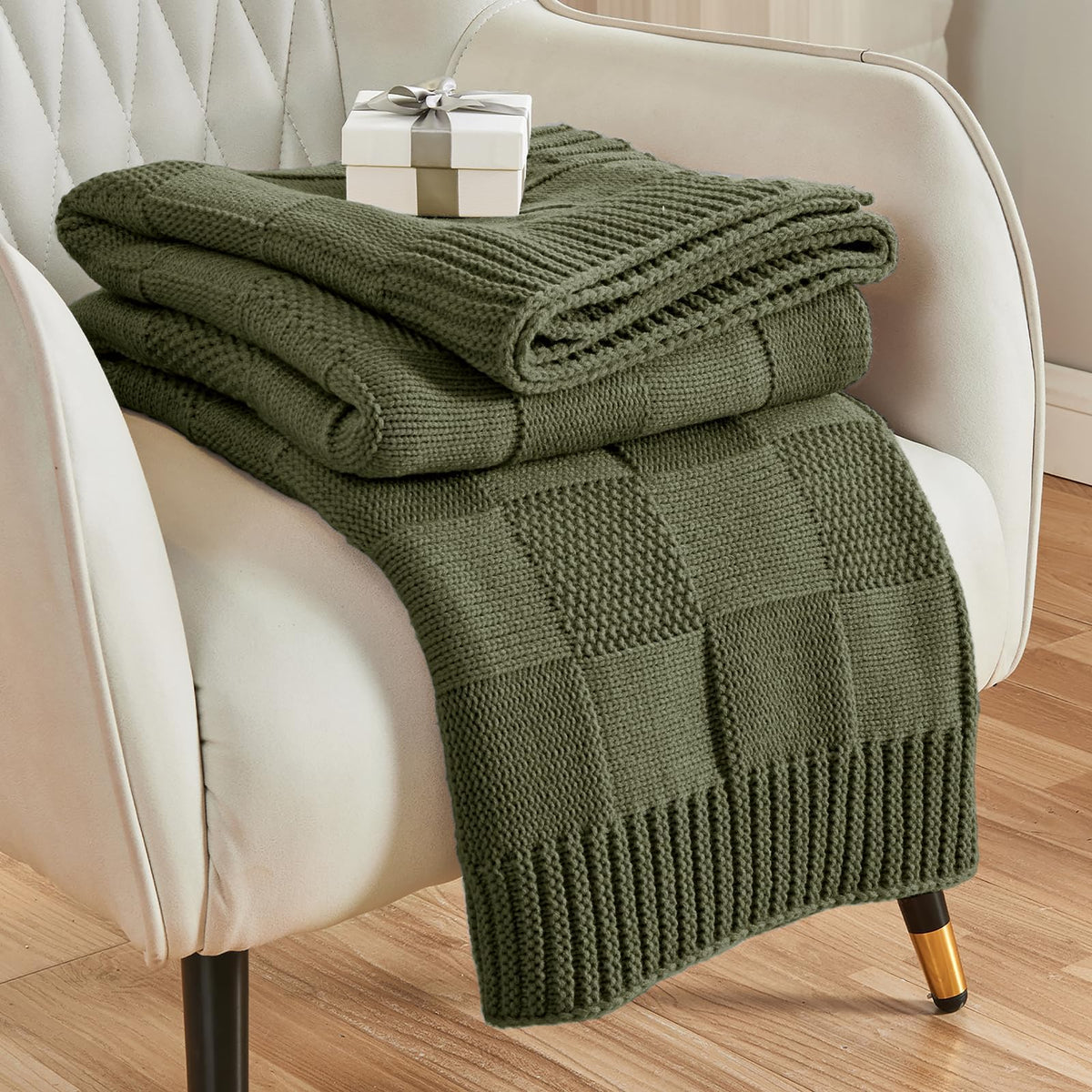 Blankets and Throw