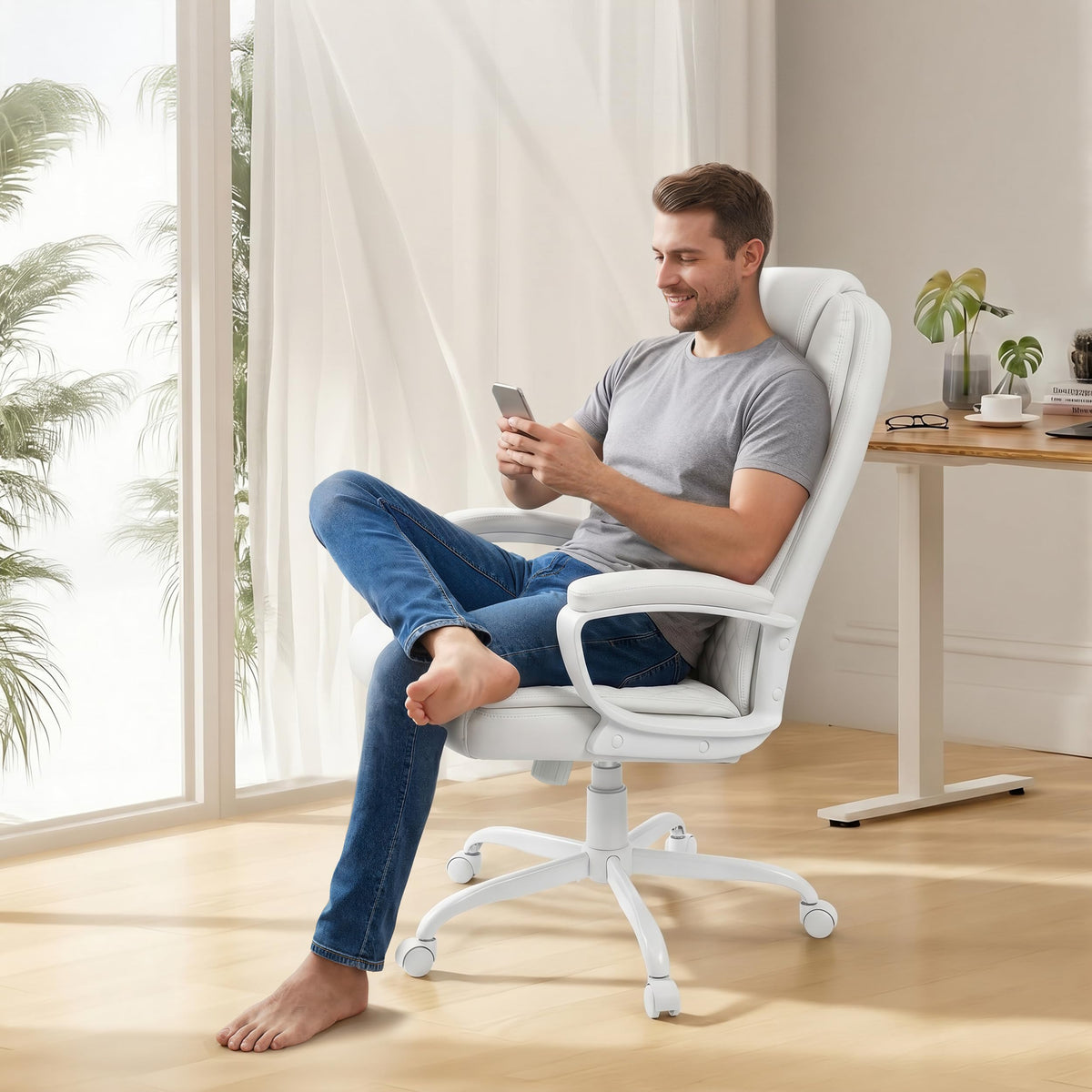 Vendorz Executive Office Chair, High Back Ergonomic Desk Chair with Lumbar Support, Adjustable Big and Tall Computer Chair, 360° Swivel, Pu