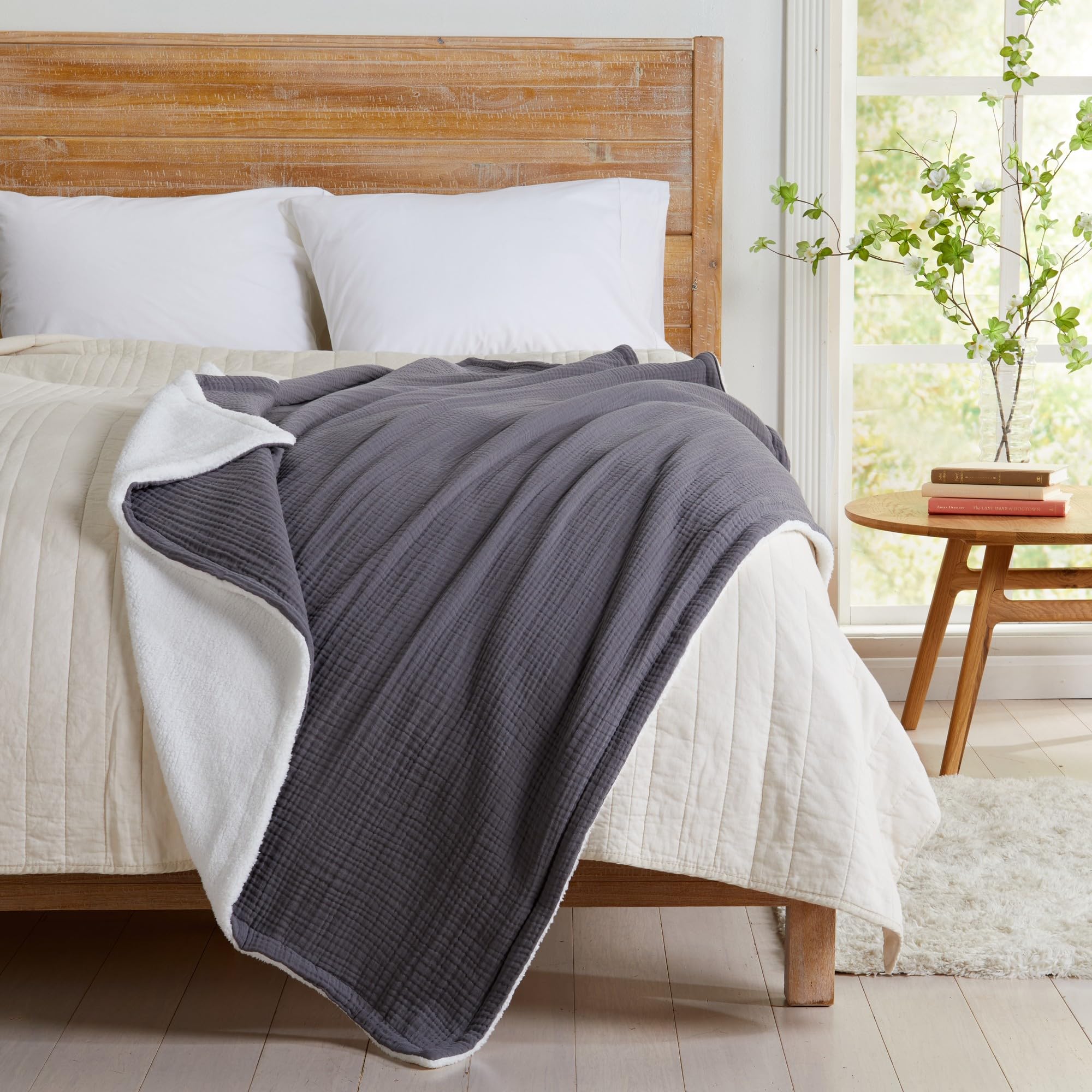 Blankets and Throw
