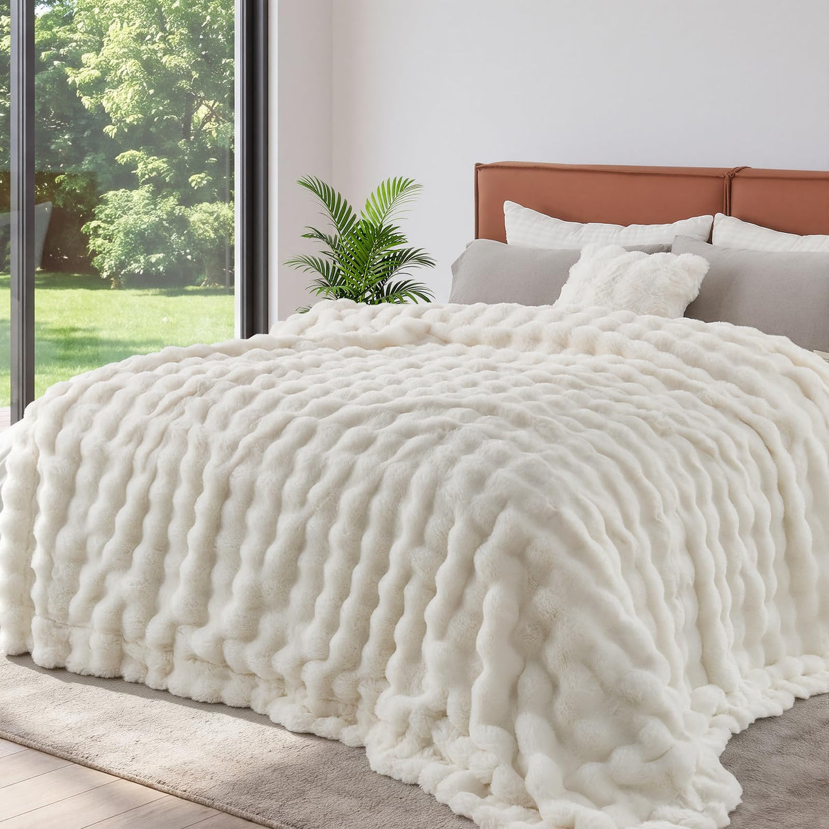 Blankets and Throw