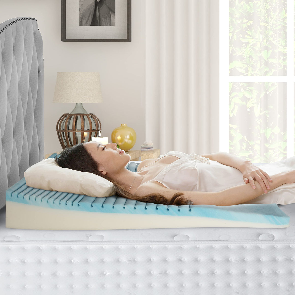 Bed Pillows & Positioners