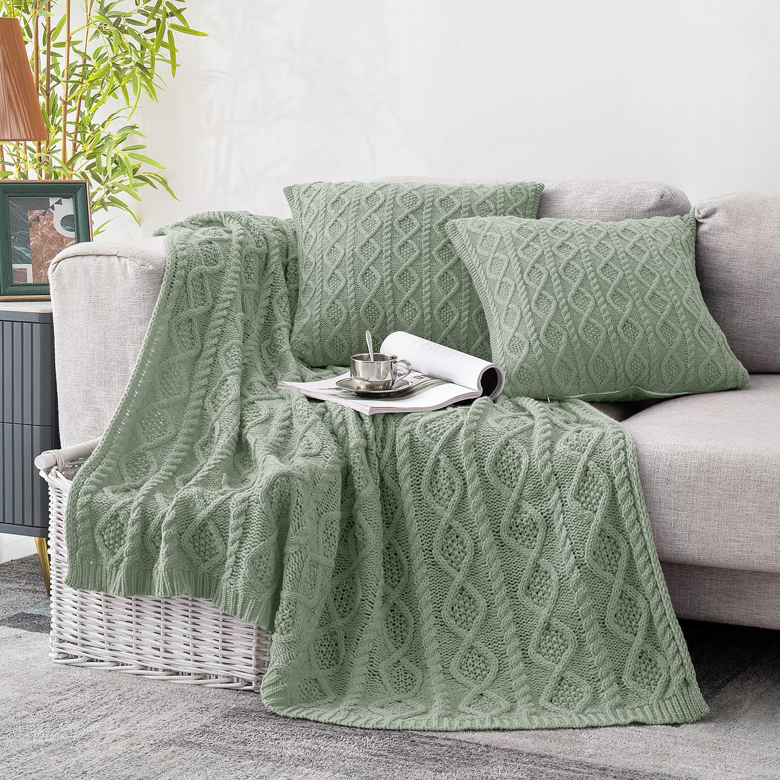 Blankets and Throw
